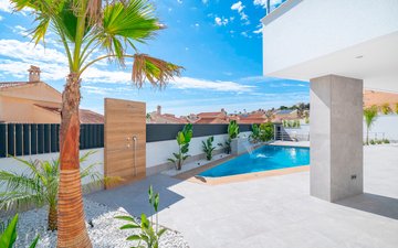 Property slide 10