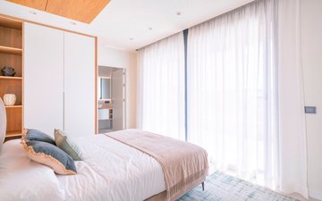 Property slide 30