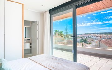 Property slide 31
