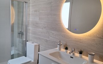 Property slide 16