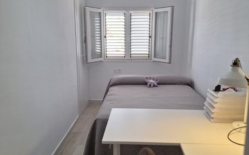 Property slide 18