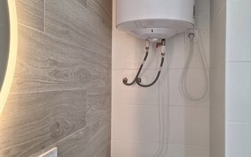 Property slide 19
