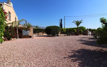 Property slide 38