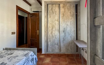 Property slide 17