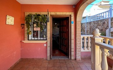 Property slide 31