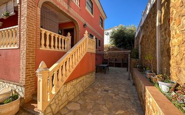 Property slide 41