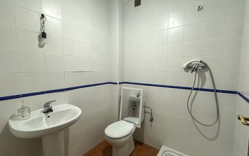 Property slide 44
