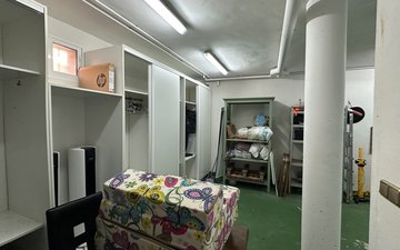 Property slide 49