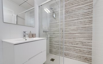 Property slide 31