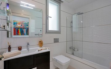 Property slide 31