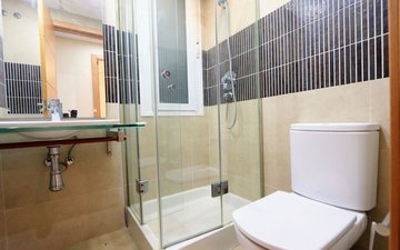 Property slide 18