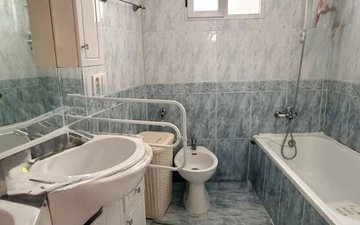 Property slide 31