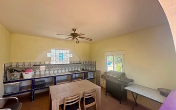 Property slide 32