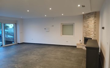 Property slide 25