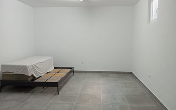 Property slide 47