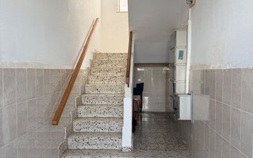 Property slide 14