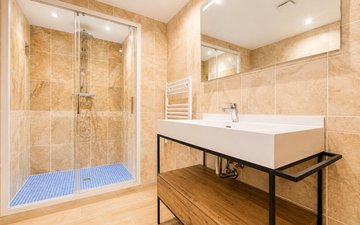 Property slide 33