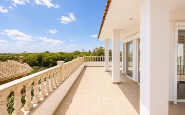 Property slide 35