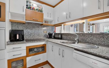 Property slide 19