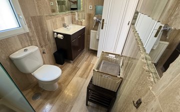 Property slide 28