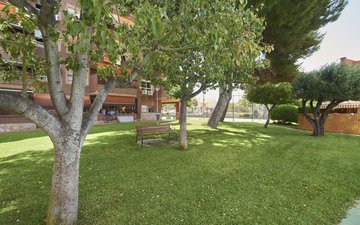 Property slide 20