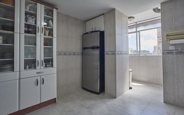 Property slide 31