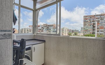 Property slide 33