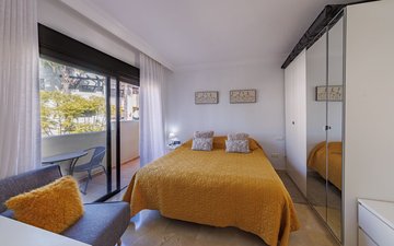 Property slide 20