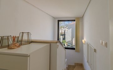 Property slide 25