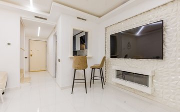 Property slide 6
