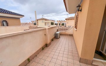Property slide 40