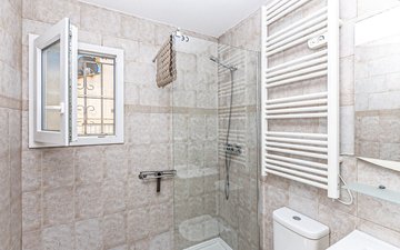 Property slide 25