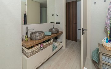 Property slide 26