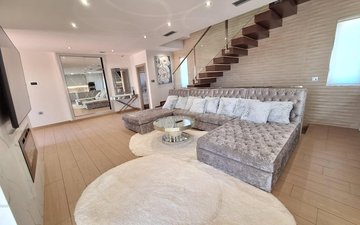 Property slide 17