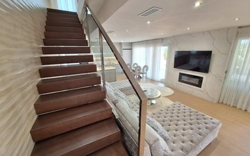Property slide 21