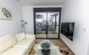 Property slide 19