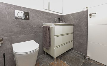 Property slide 33