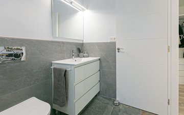 Property slide 36