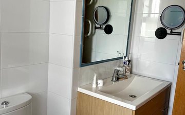 Property slide 20