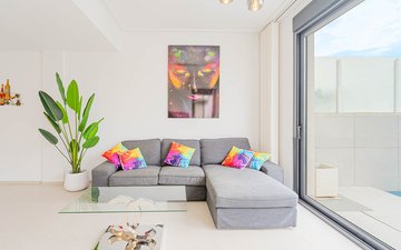 Property slide 18