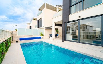 Property slide 20