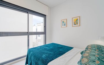 Property slide 40