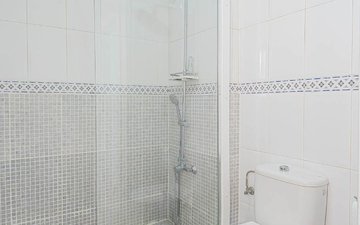 Property slide 25