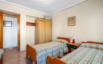 Property slide 16