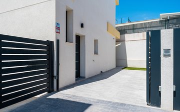 Property slide 39