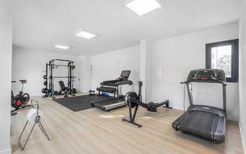 Property slide 33
