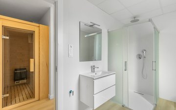 Property slide 35
