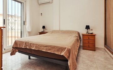 Property slide 18
