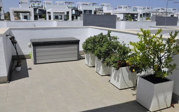 Property slide 32