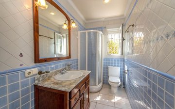 Property slide 17